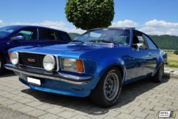OPEL COMMODORE B GS/E Coupé Blau