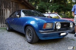 OPEL COMMODORE B GS/E Coupé Blau